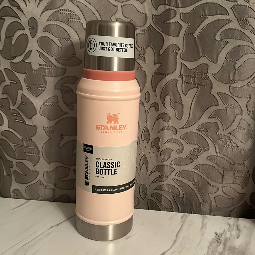 Stanley Classic Bottle